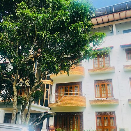 Mount House Hotel Apartment Dikwella Exterior foto