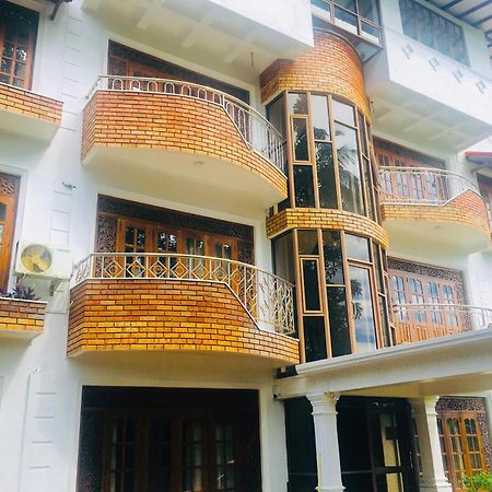 Mount House Hotel Apartment Dikwella Exterior foto