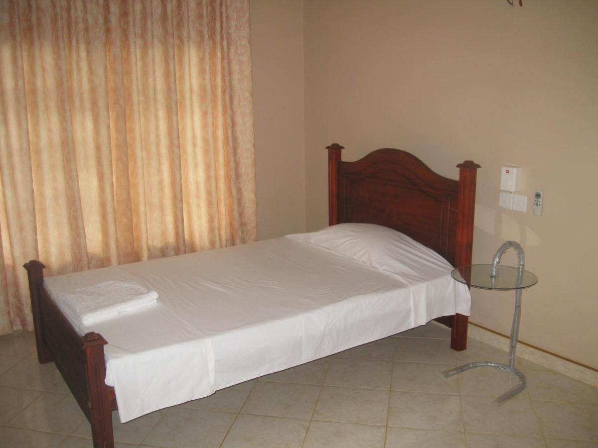 Mount House Hotel Apartment Dikwella Exterior foto