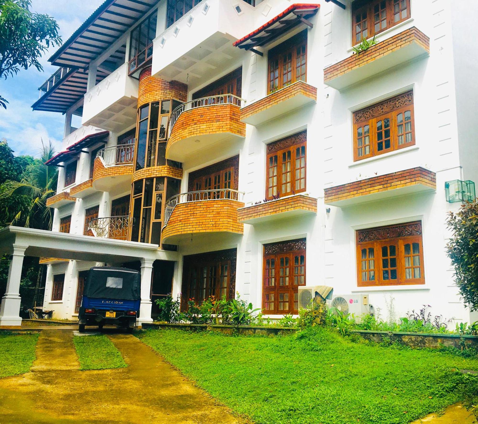 Mount House Hotel Apartment Dikwella Exterior foto